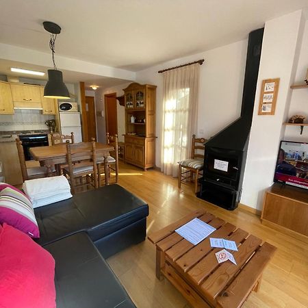 A01 - Anciles Apartamento - Villmor Екстериор снимка